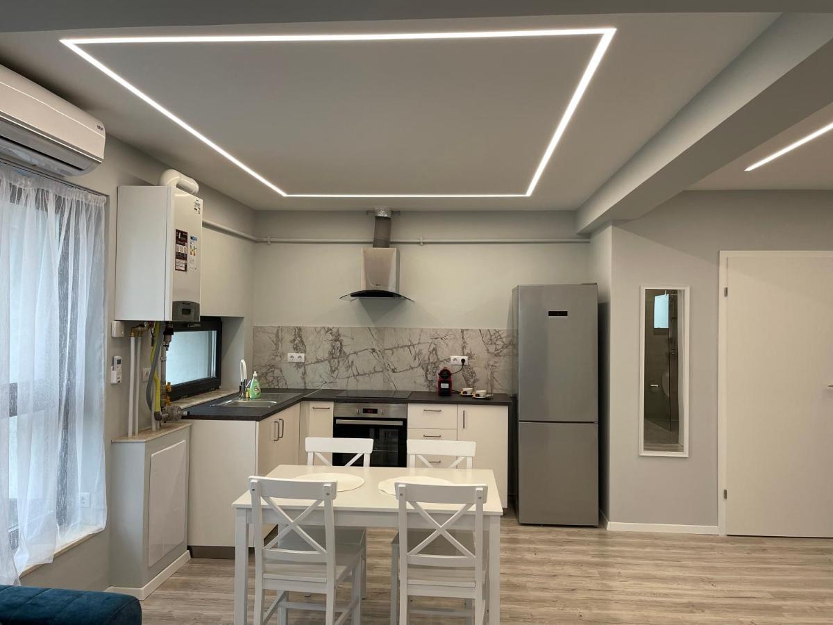Noah Apartment Self Check-In Otopeni Luaran gambar